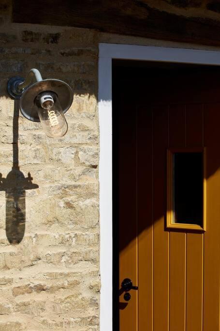Dawn At The Sun Inn Felmersham, Our Signature Duplex Suite Sharnbrook Екстериор снимка